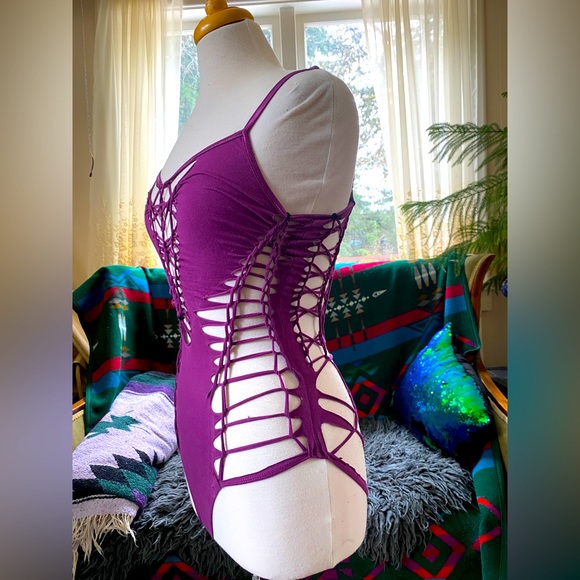 Spider Booty Braided Bodysuit sz8 - Picture 6 of 6